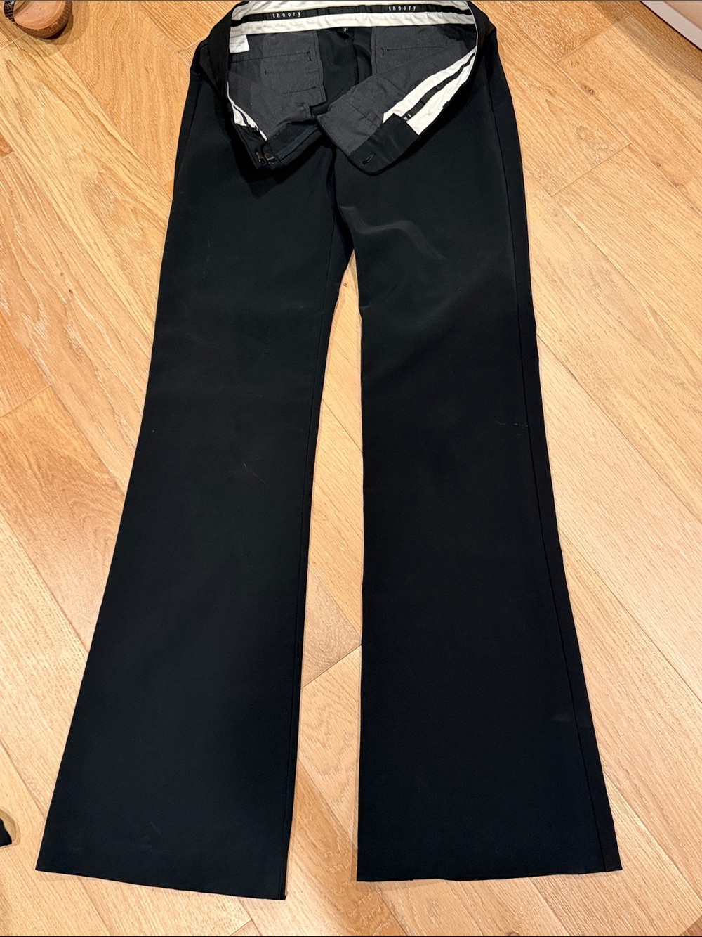 Theory Black made in the USA slacks size 2